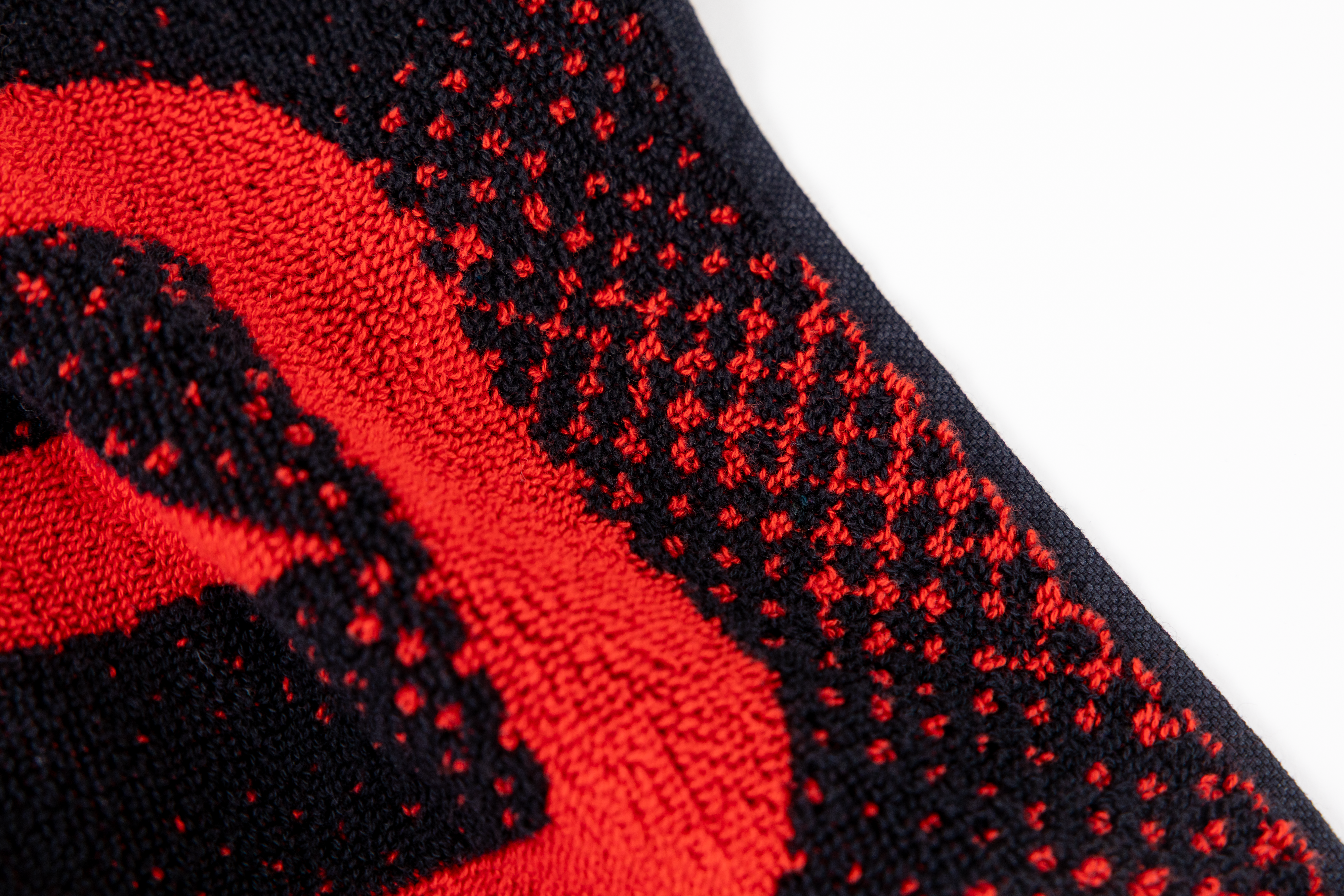 Toalla Andro NUZN S negro/rojo