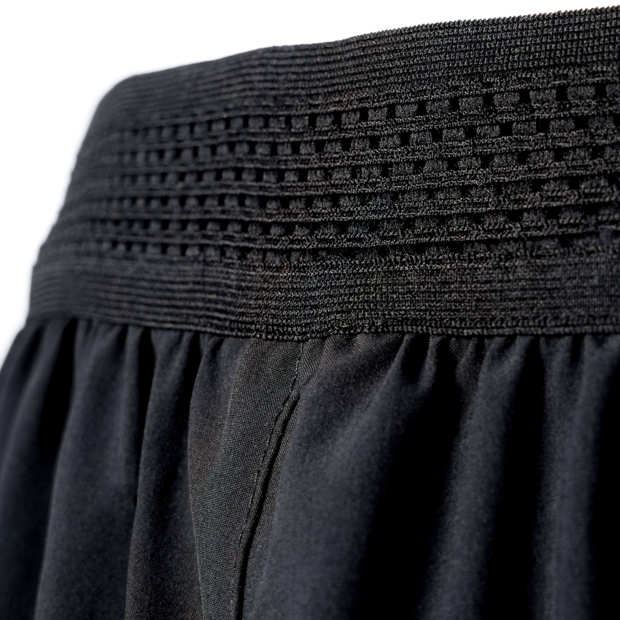 Pantalones cortos Andro Cuso negro/gris