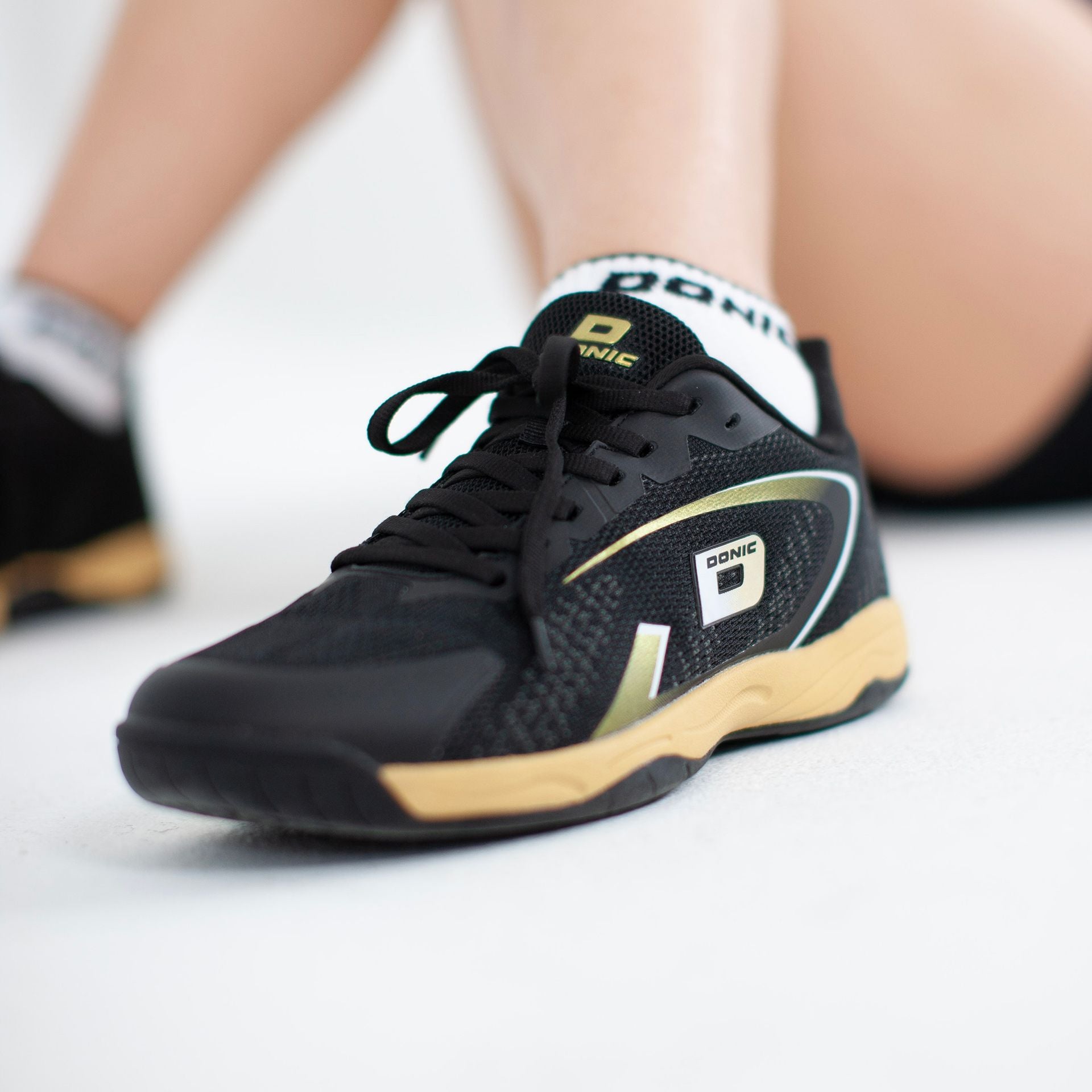 Zapatos Donic Competition Panther negro/dorado/blanco